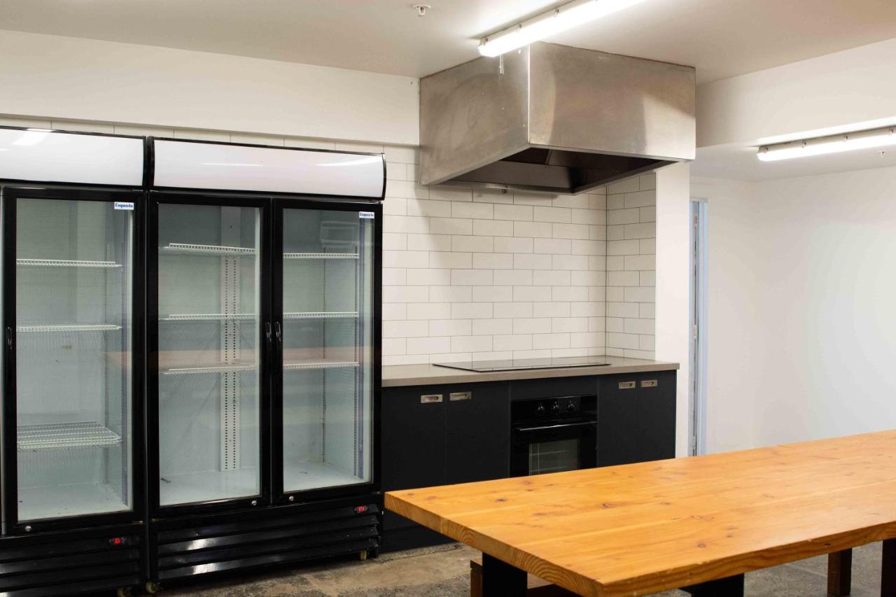 Bayside House Hostel Мелбърн Екстериор снимка